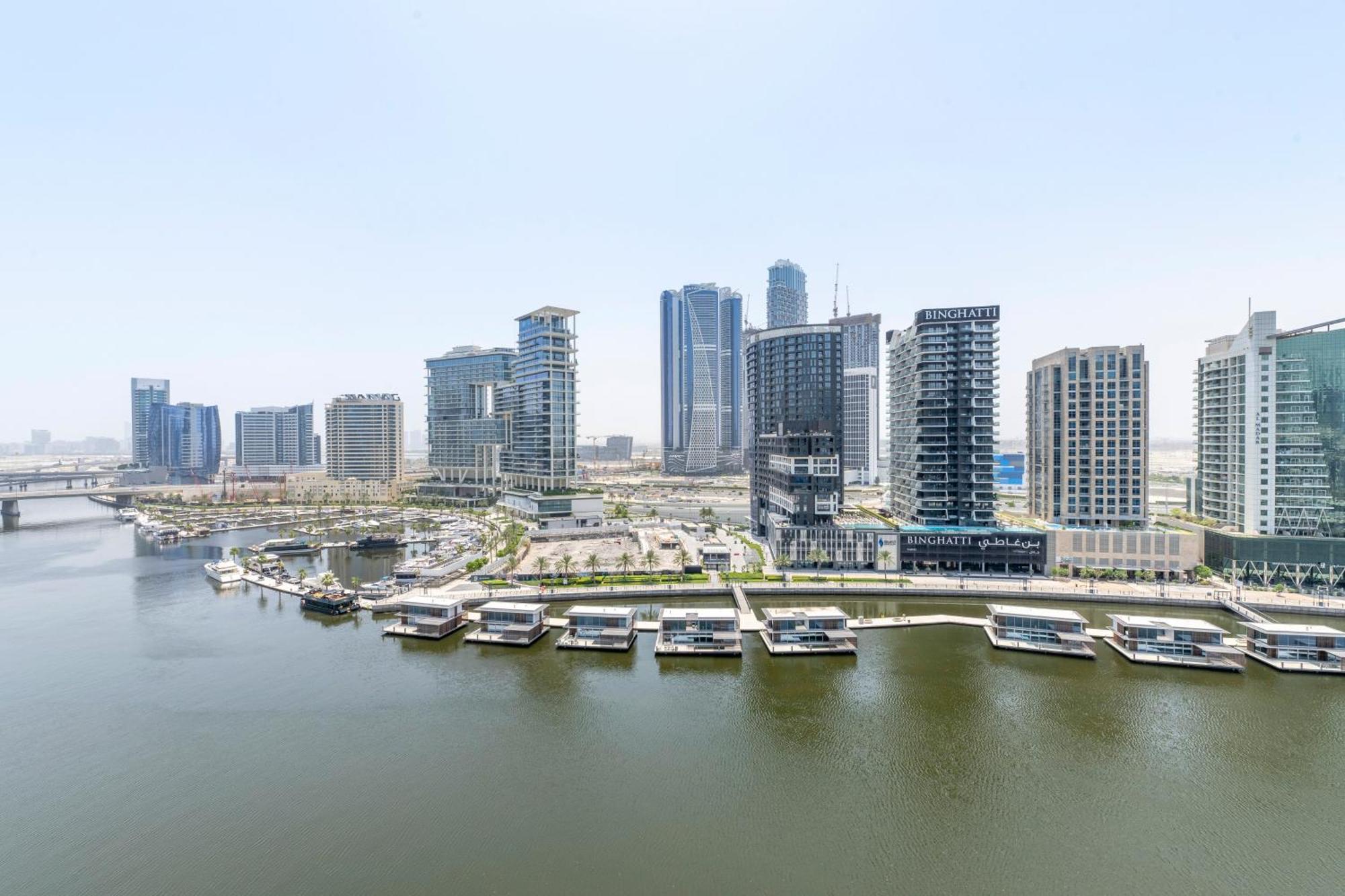 Damac Canal Views Residences Дубай Экстерьер фото