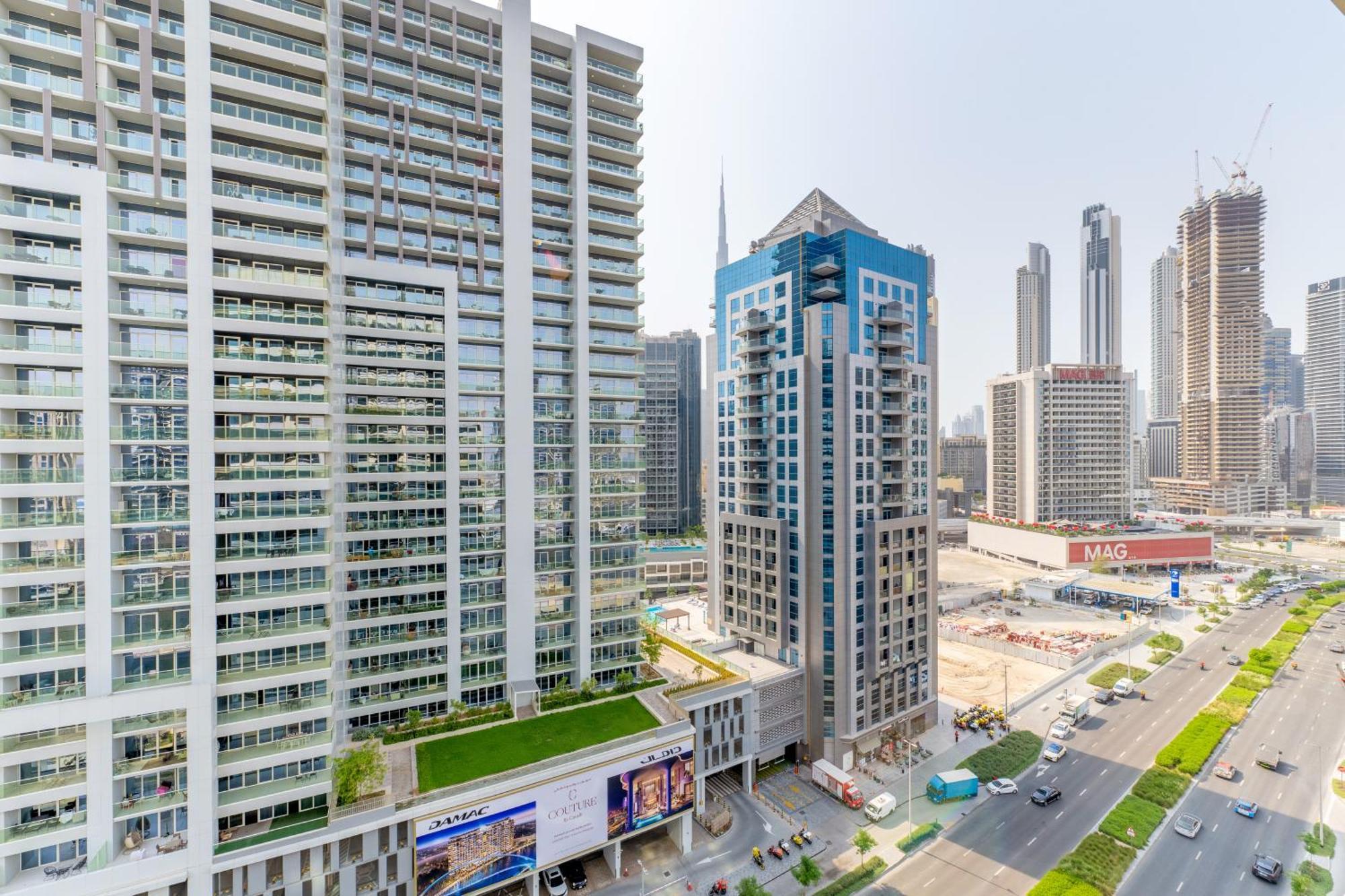 Damac Canal Views Residences Дубай Экстерьер фото
