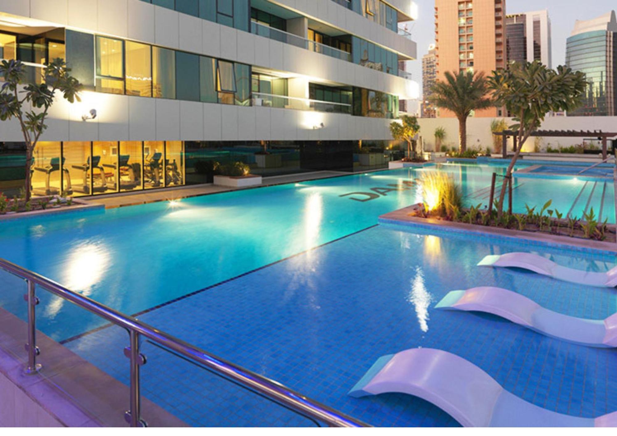 Damac Canal Views Residences Дубай Экстерьер фото